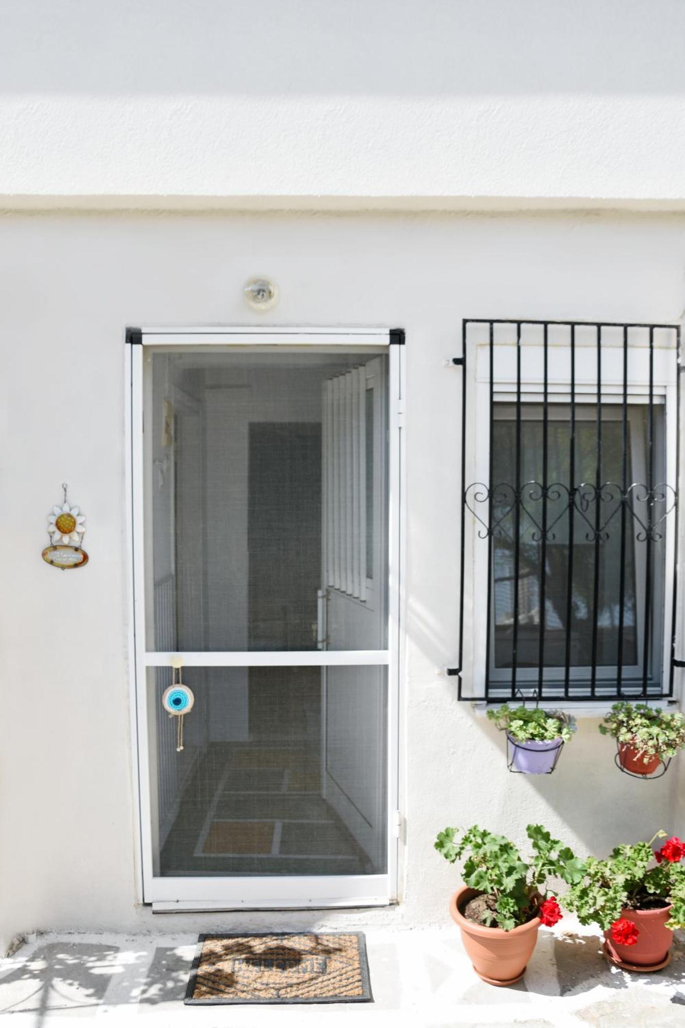 Rent House Daphne Kavala